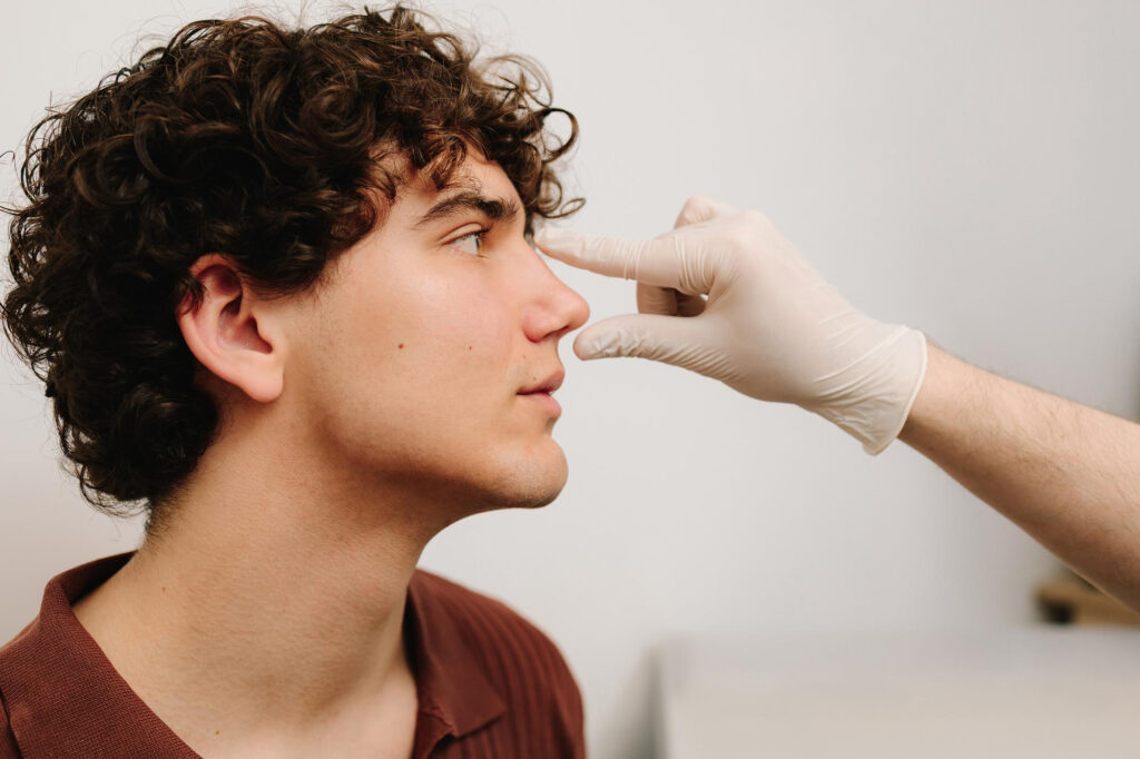 Qué hace que una rinoplastia sea más cara